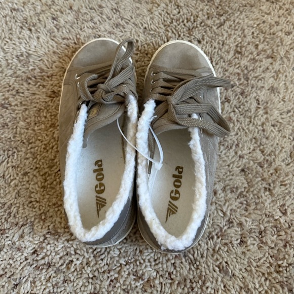 GOLA Tan and White Low-Top Sneakers with Suede Finish Size 5 - Picture 4 of 7